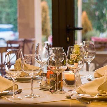 Decora&ccedil;&otilde;es e interiores